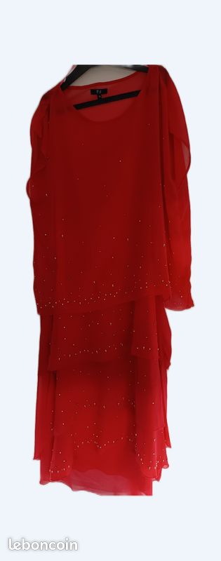 Robe (image 1)