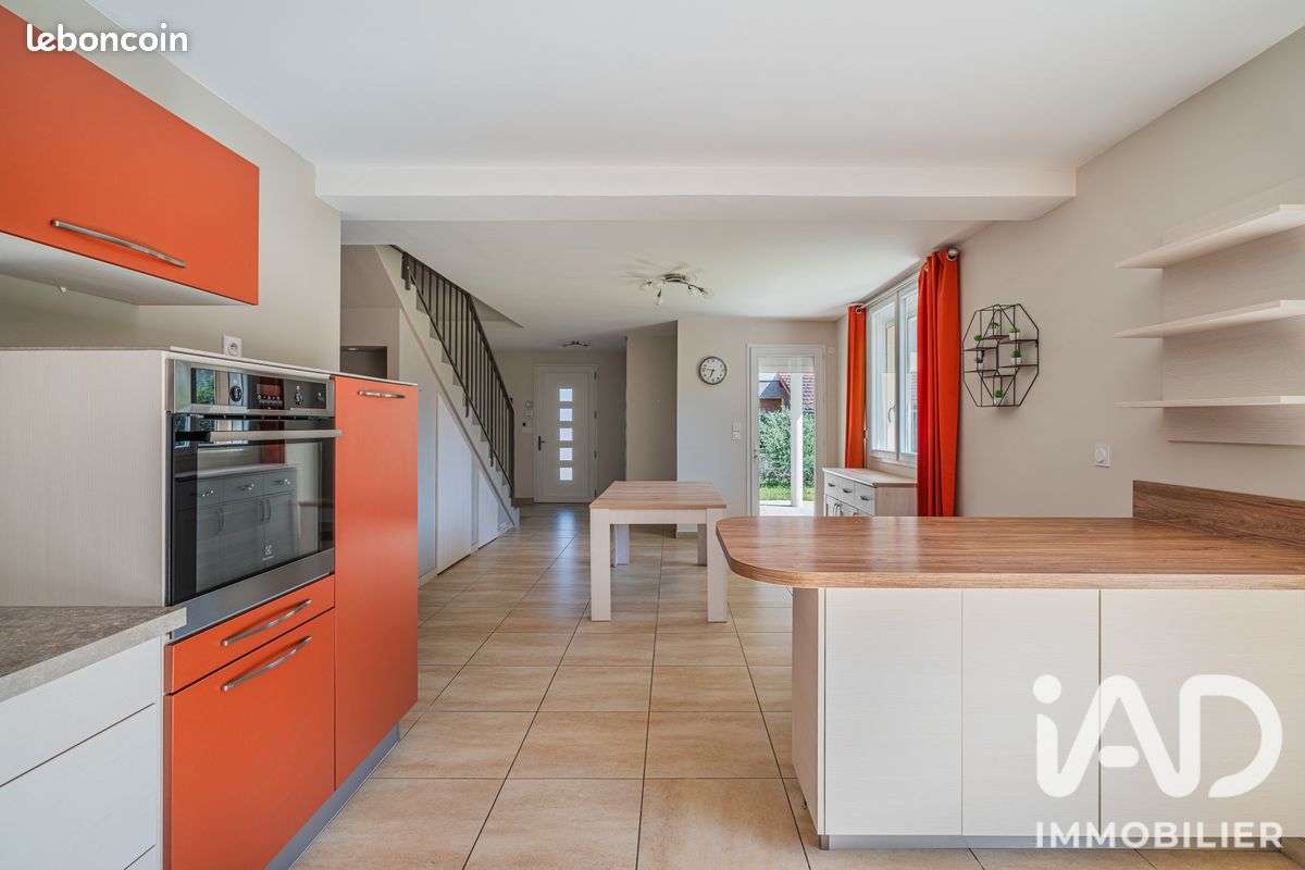 Maison 8 pièces 168 m² · à Échirolles · 168 m² · 525 000 €
