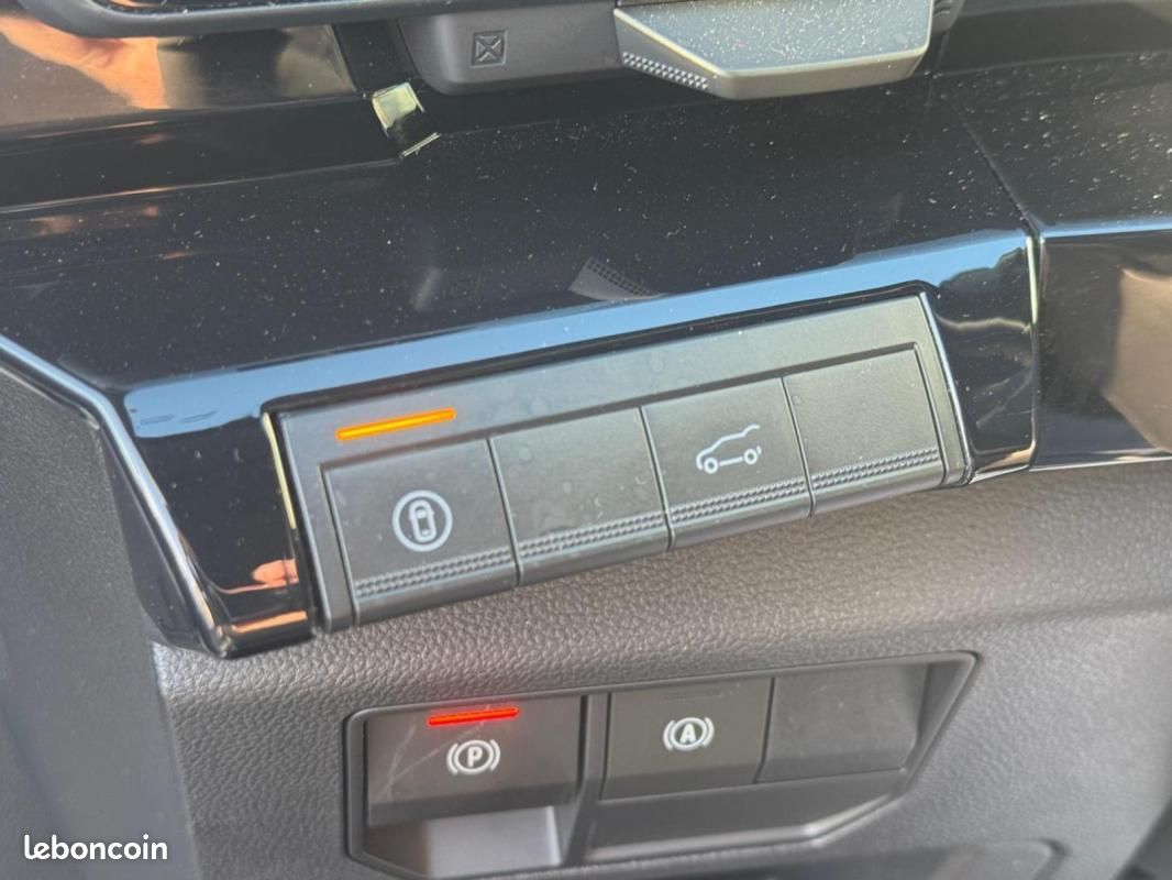 Renault Austral full hybrid E-Tech 200 ch Techno (image 19)