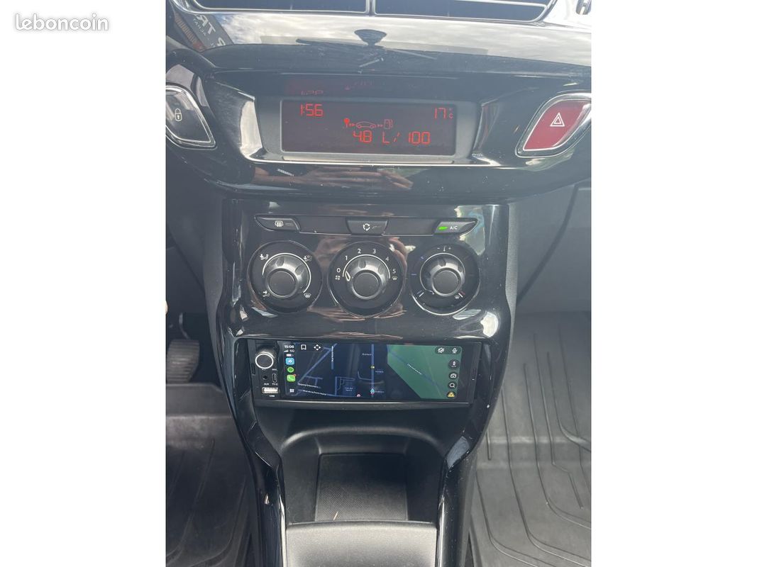 CITROEN C3 1.4 HDi FAP - 70 - Confort - CAR PLAY - REGULATEUR - SUIVI - TURBO-DISTRI- EMBRAYAGE-OK (image 17)