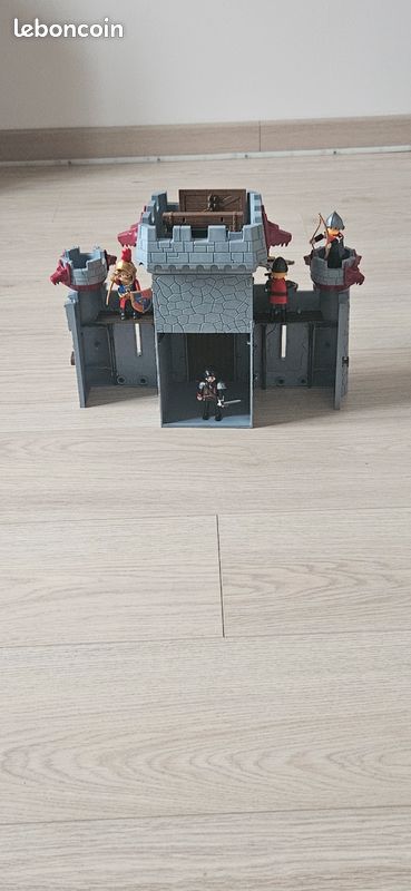 Château Playmobil super 4 (image 3)