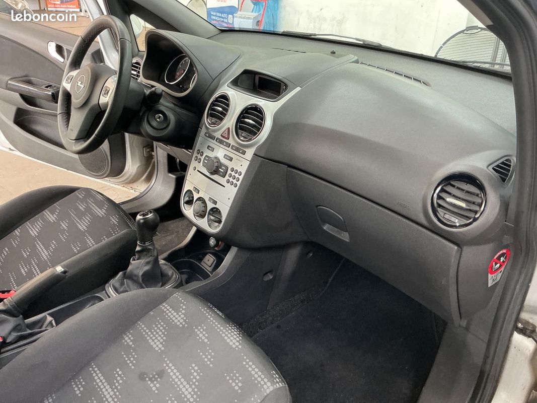 ARRIVAGE DE 8 OPEL CORSA 2013 video en ligne sur le bon coin (image 11)