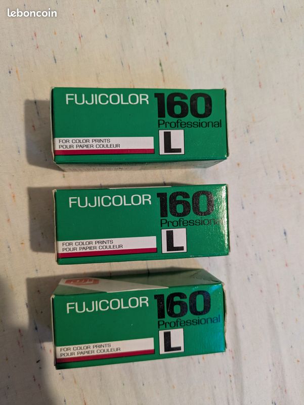 3 pellicules moyen format Fuji 160 (image 1)