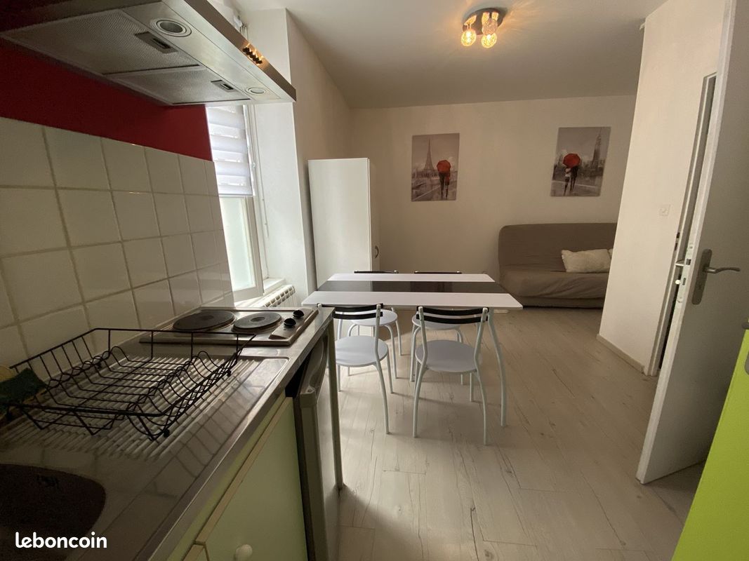 Appartement 1 pièce(s) 20 m²à louer Vesoul