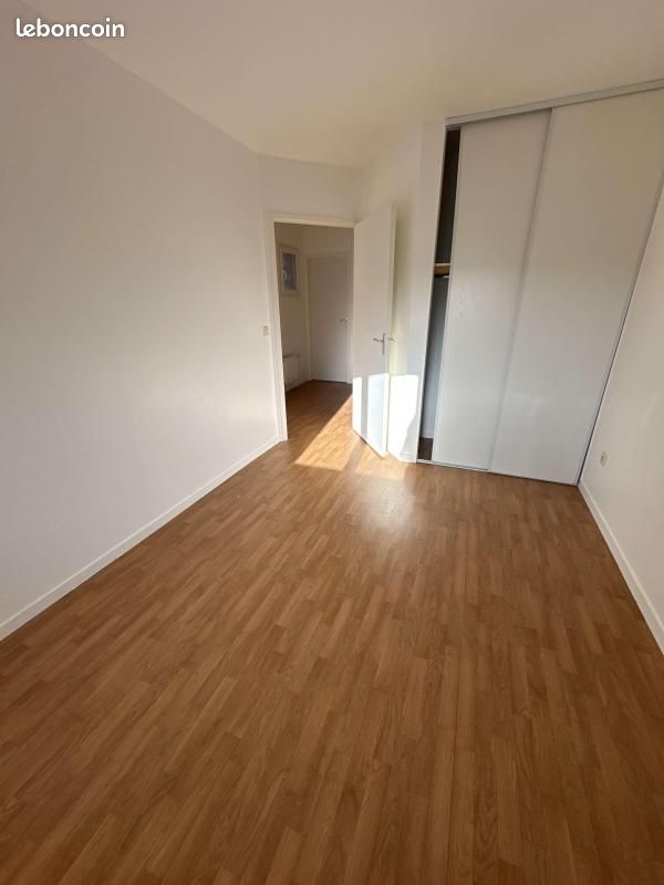 Maison a louer bourgoin-jallieu - 4 pièce(s) - 101 m2 - Surfyn