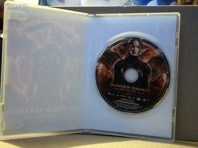 Vent 3 dvd Hunger Games au PRIS DE 12 EURO unitaire livraison la poste a 4,20 euros lettre suivie (image 8)