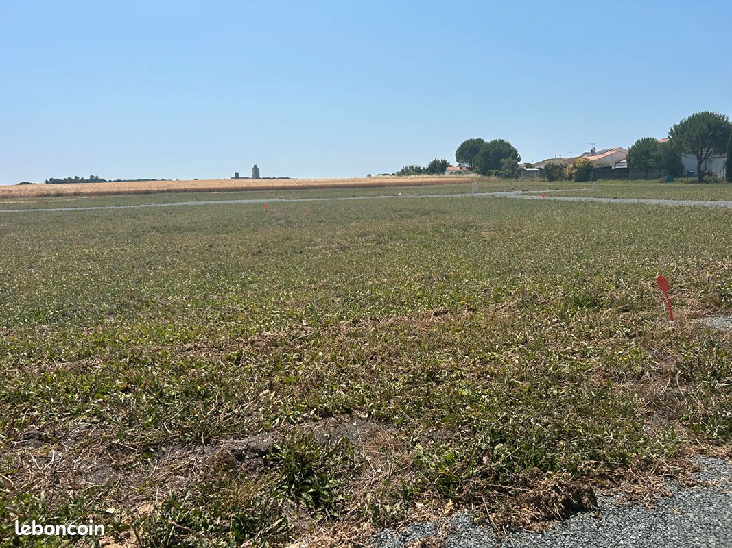 Terrain 404 m² · à Mornac-sur-Seudre · 404 m² · 108 000 €