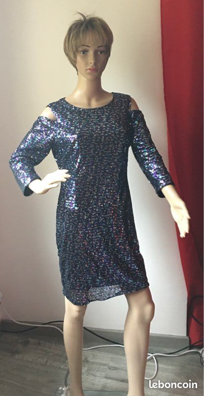 Robe pour les fêtes de fin d’année et autres (image 1)