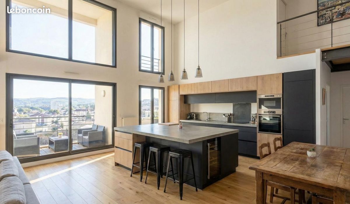 Appartement 3 pièces 79 m² · à Bordeaux · 79 m² · 319 225 €