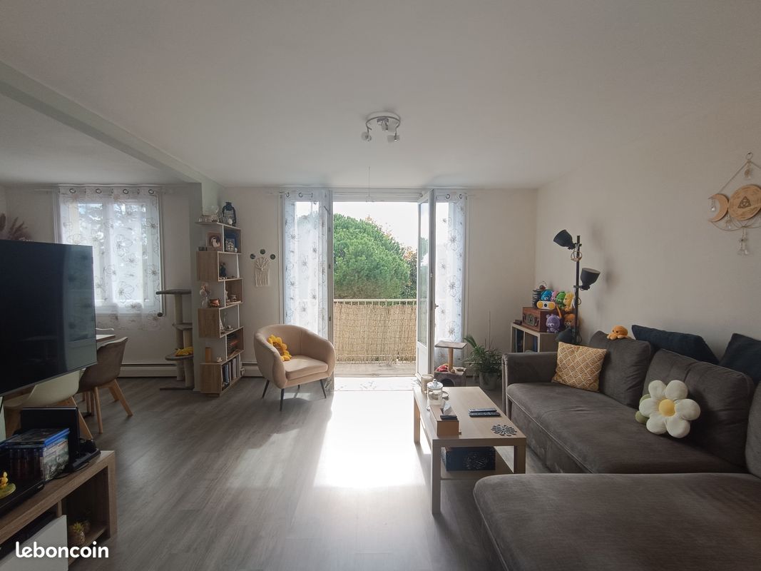 Appartement 3 pièces 75 m² · à Bergerac · 75 m² · 114 000 €