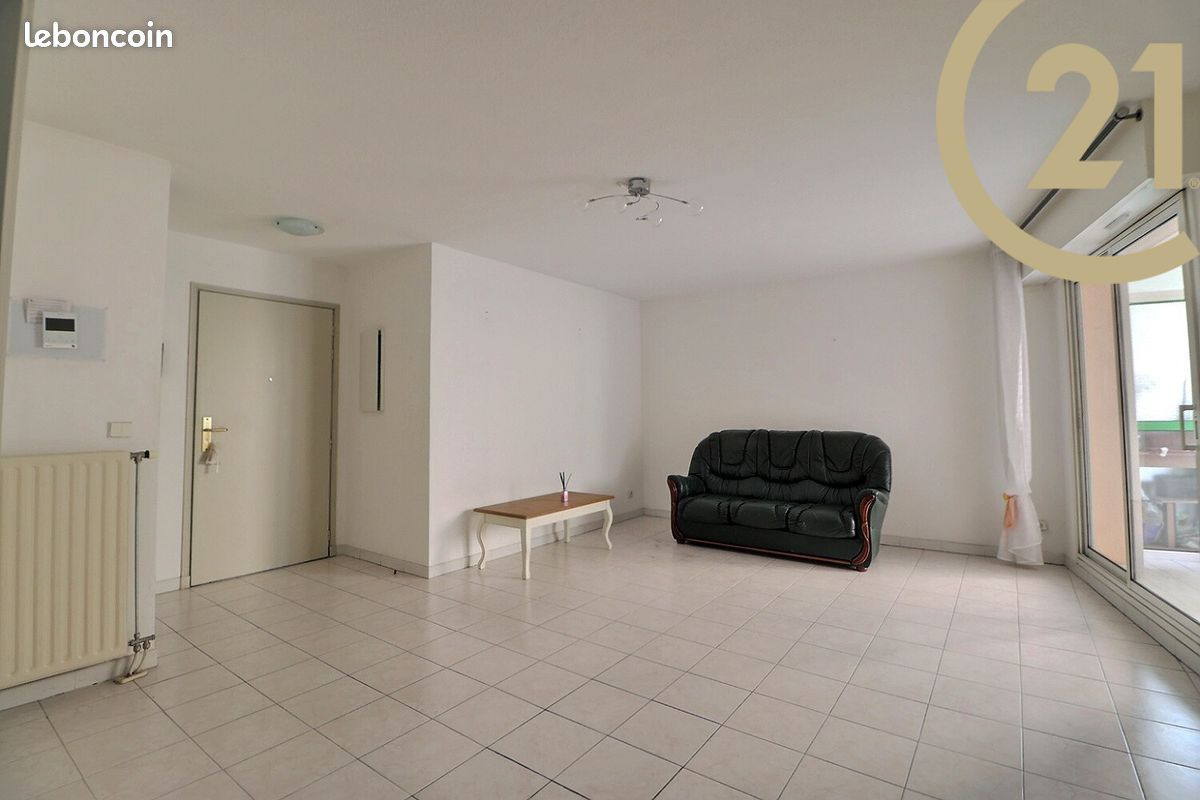 Appartement 3 pièces 85 m² · à Saint-Raphaël · 85 m² · 330 000 €