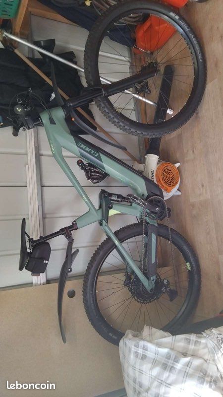 Vélo cube (image 1)
