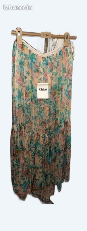 Vêtements jupe et pantalon (image 1)
