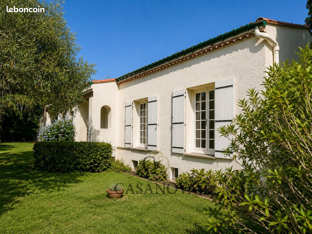 Maison 6 pièces 190 m² · à Lattes · 190 m² · 685 000 €