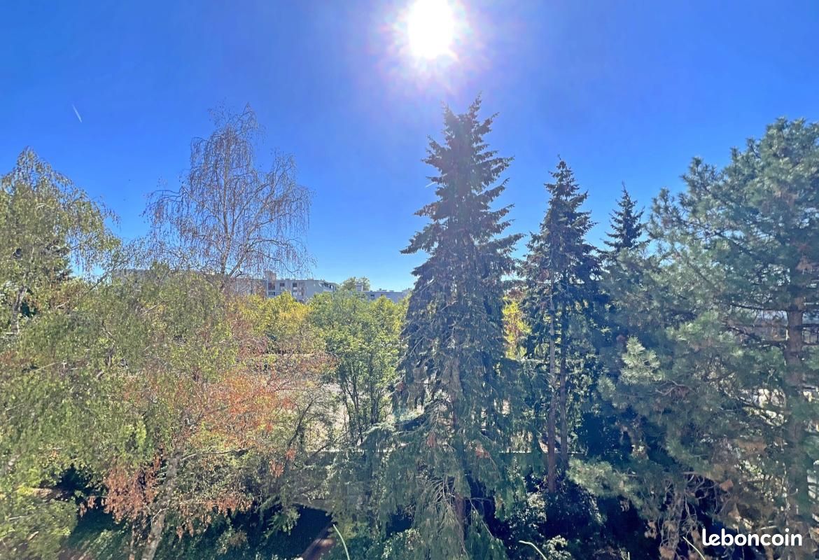 Appartement 1 pièce 29 m² · aux Ulis · 29 m² · 109 000 €