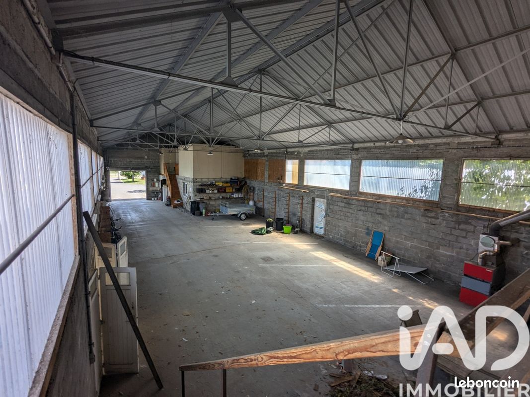 Propriété 8 pièces 200 m² (image 16)