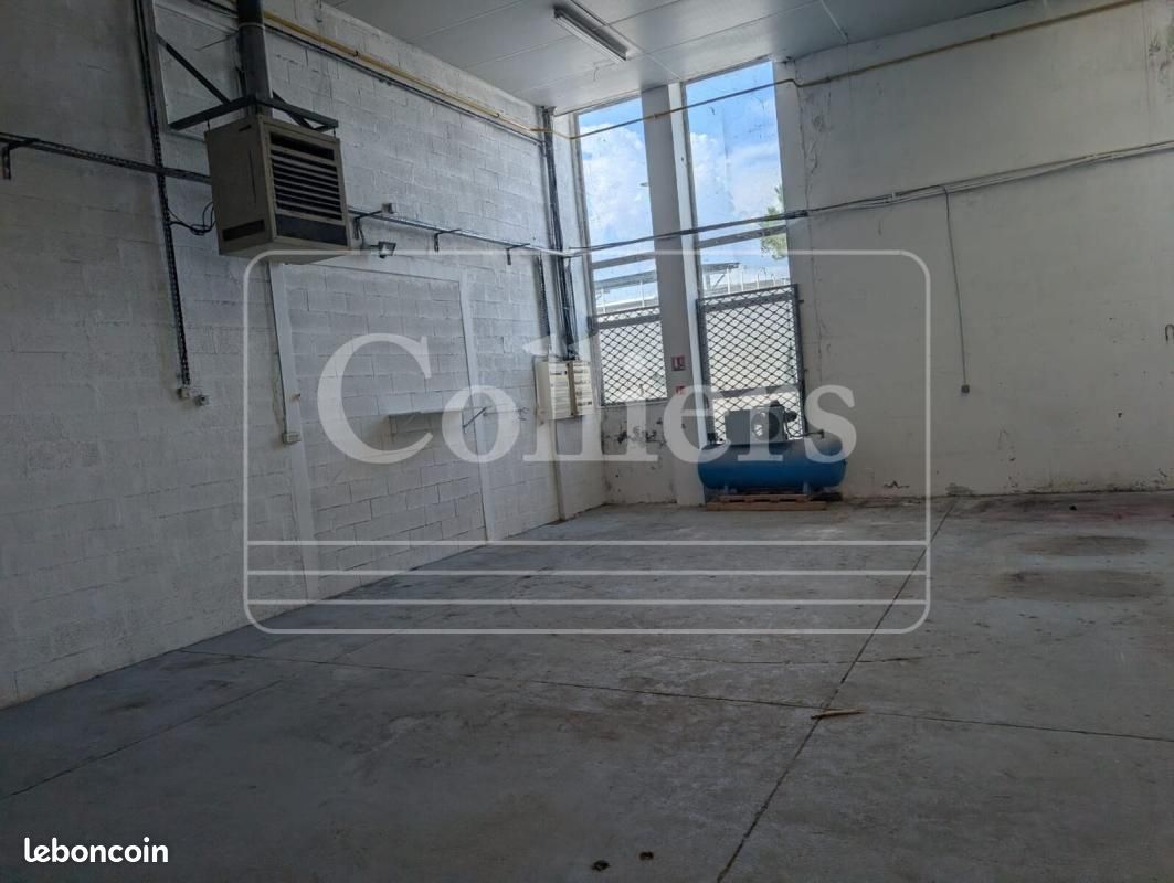 Local d'activité 490 m² (image 6)