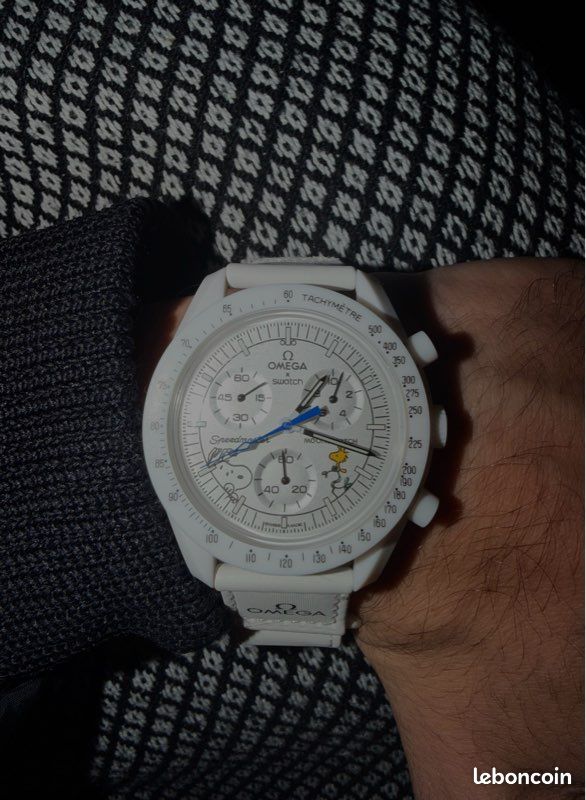 Montre blanche (image 1)