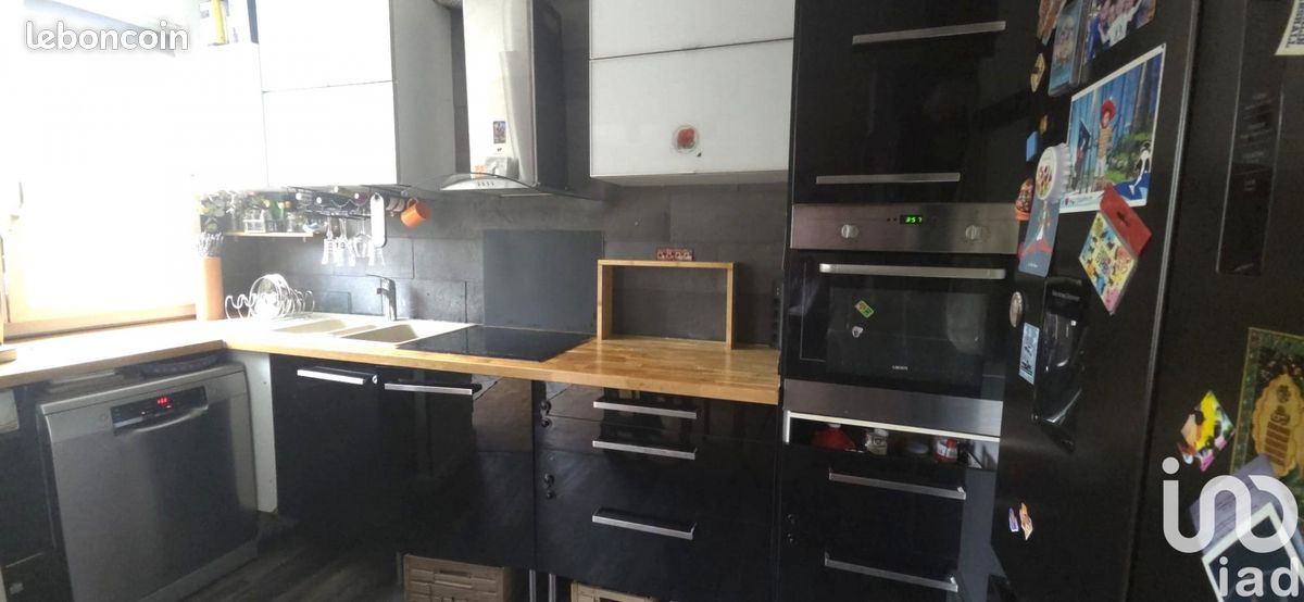 Appartement a louer - 4 pièce(s) - 72 m2 - Surfyn