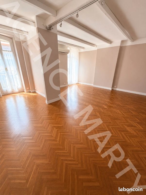 Appartement 4 pièces 142 m² · à Marseille · 142 m² · 525 000 €