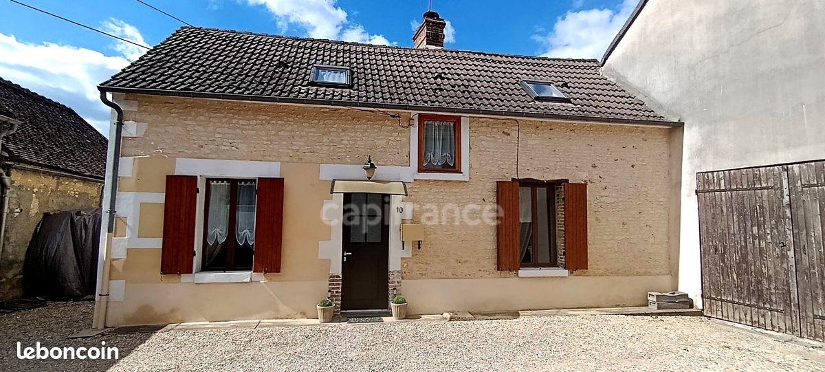 Maison 4 pièces 93 m² · à Seignelay · 93 m² · 180 000 €