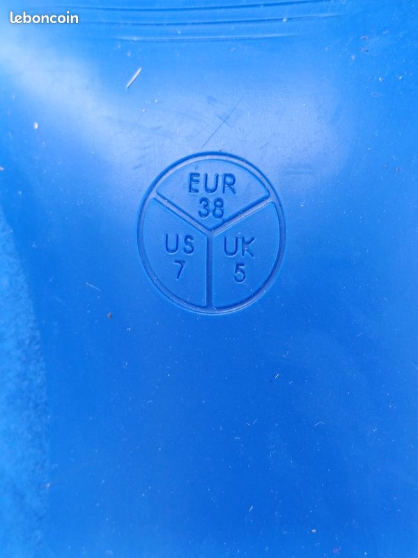 Paire de chaussures Lidl série limitée bleue (image 6)