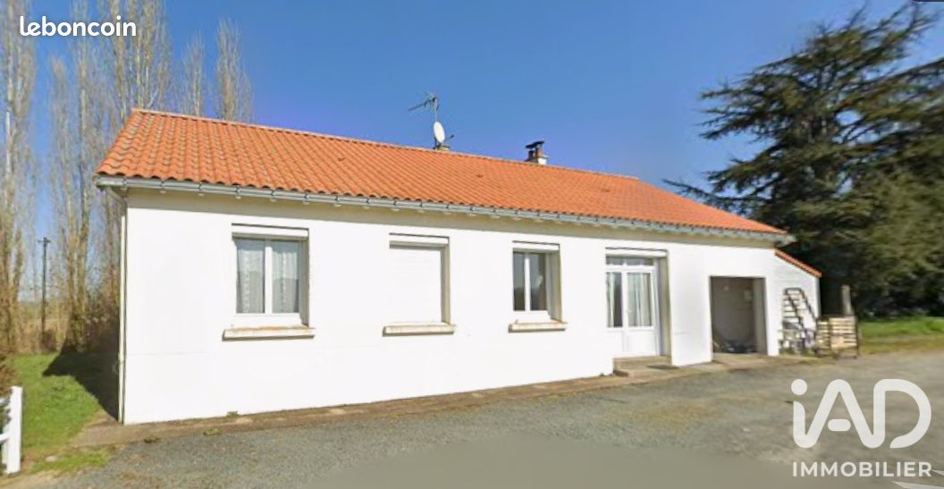 Maison 4 pièces 87 m² · à Essarts-en-Bocage · 87 m² · 127 000 €