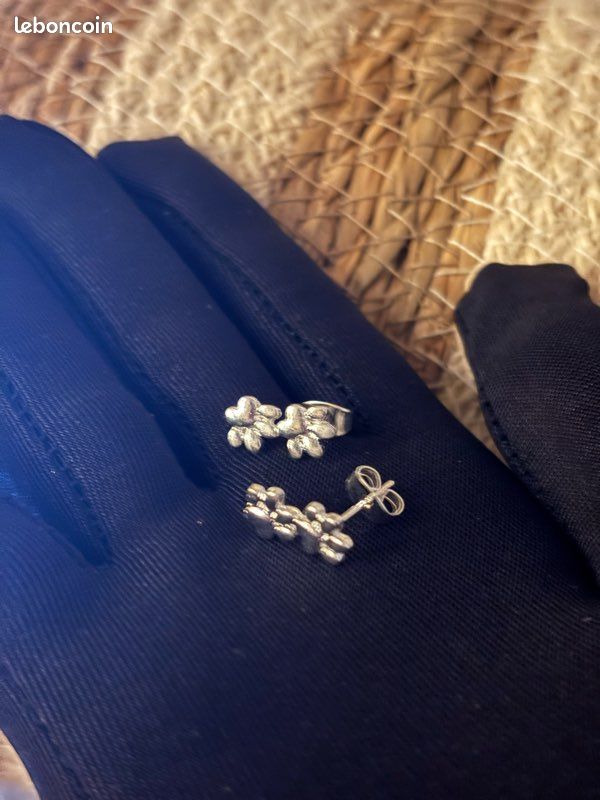 Boucles d’oreilles en argent envoyer dans une boite cadeau neuve pret a offrir (image 4)