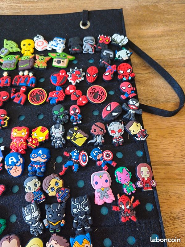 Pin's pour crocs le quatrième offert (image 3)