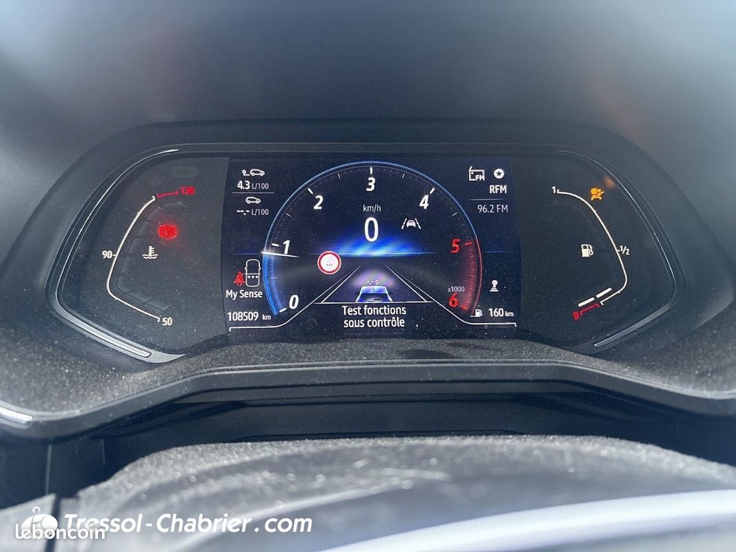 RENAULT Clio Blue dCi 115 Intens (image 10)