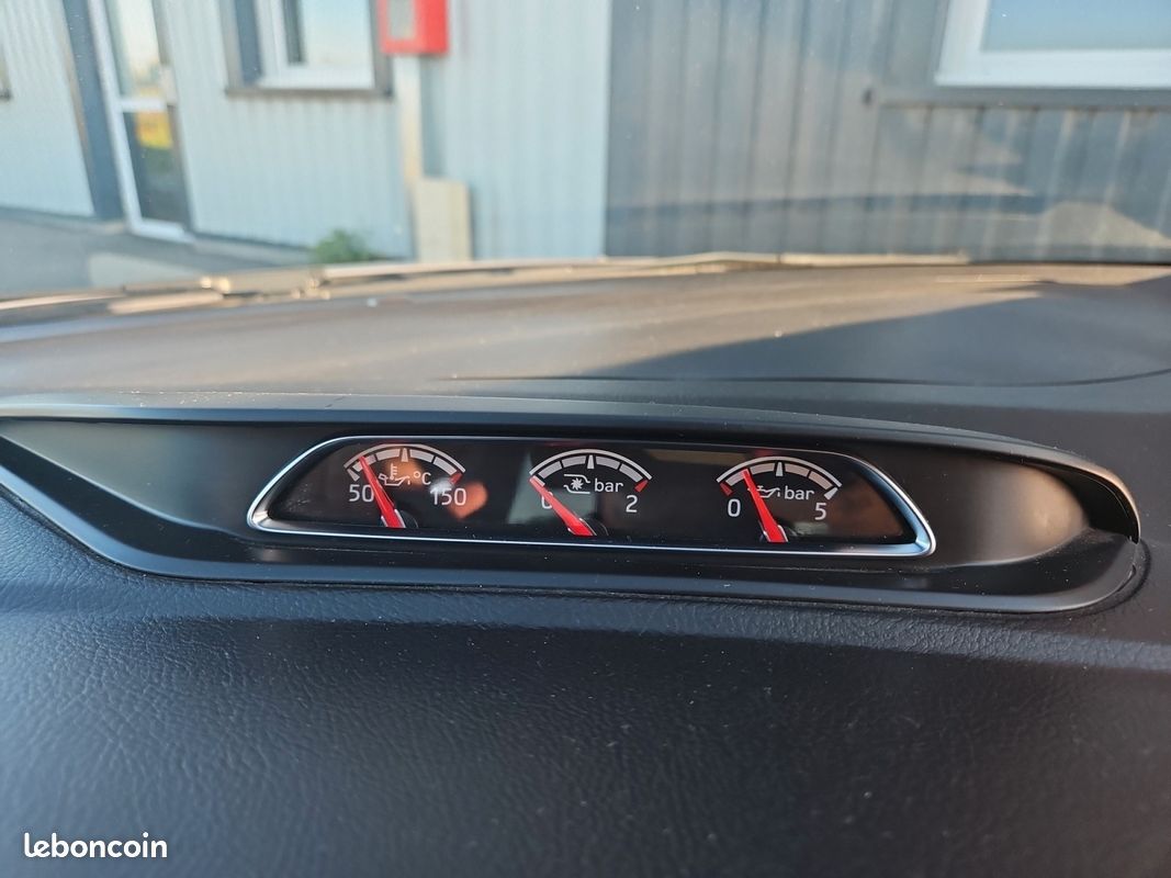 Ford focus 2.0 ecoboost 250 st start-stop flexifuel pack hiver/performance (image 25)