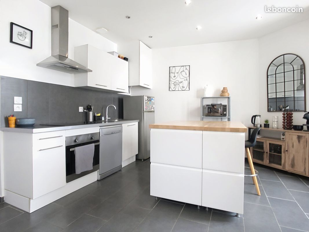 Appartement 2 pièces 40 m² · à Villeurbanne · 40 m² · 760 €/mois