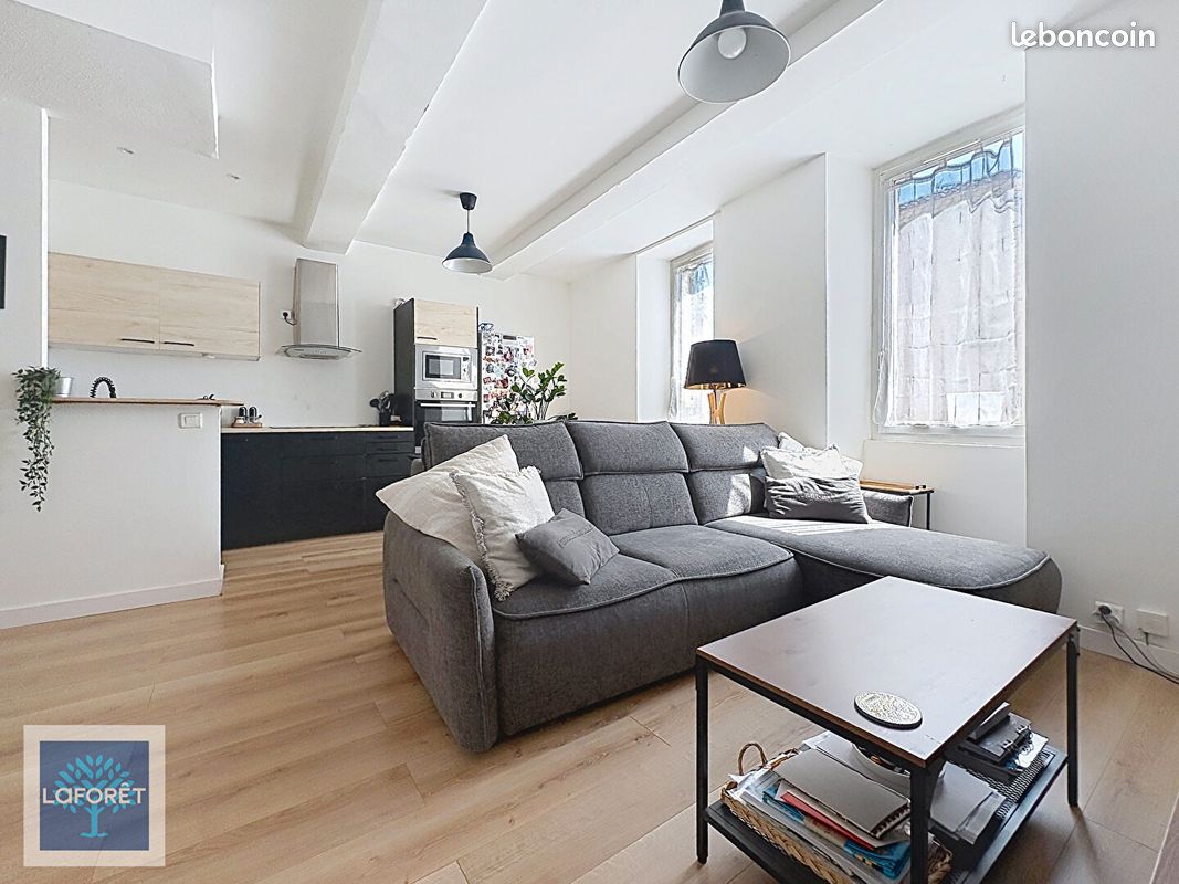 Appartement 3 pièces 61 m² · à Lambesc · 61 m² · 215 000 €
