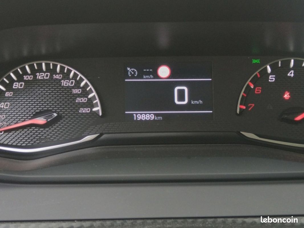 PEUGEOT 208 1.5 BlueHDi 100CH SS BVM6 Active Pack Garantie 12 mois (image 14)