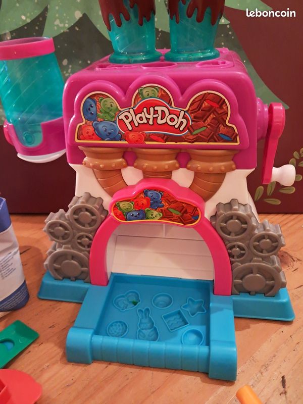 Ensemble pâte à modeler / fabrique à bonbons Play-doh (image 1)