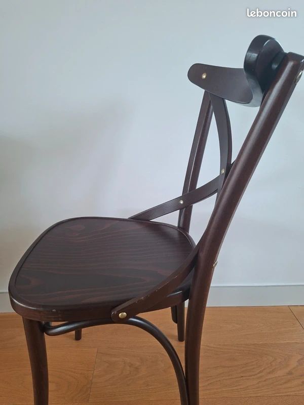 Chaises style "bistrot en bois courbé en bois massif noyer" (image 14)