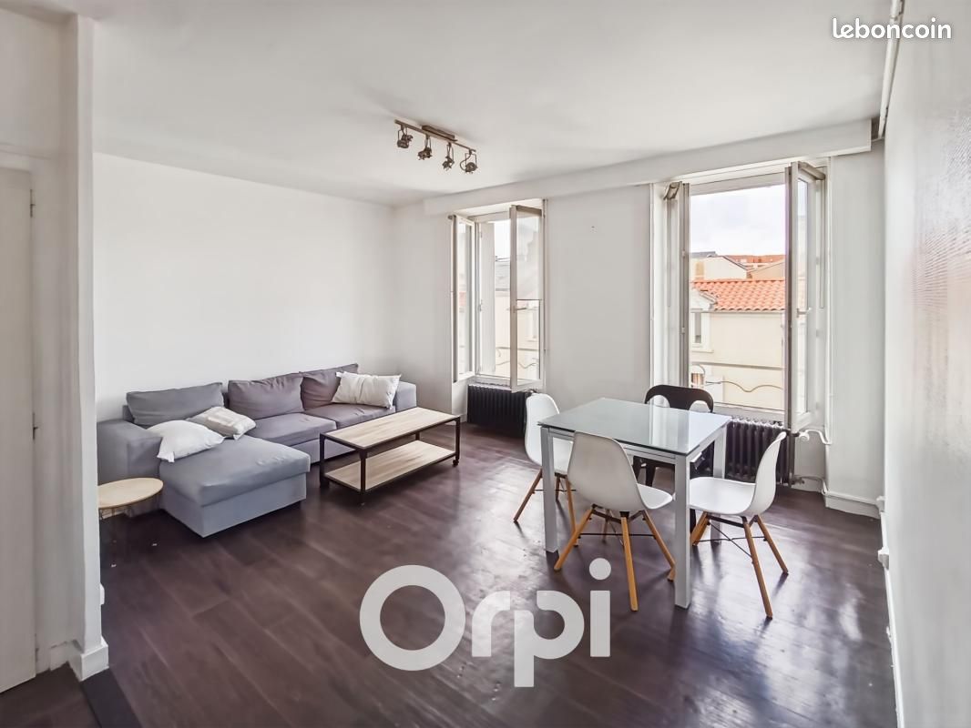 Appartement 2 pièces 52 m² · à La Roche-sur-Yon · 52 m² · 695 €/mois