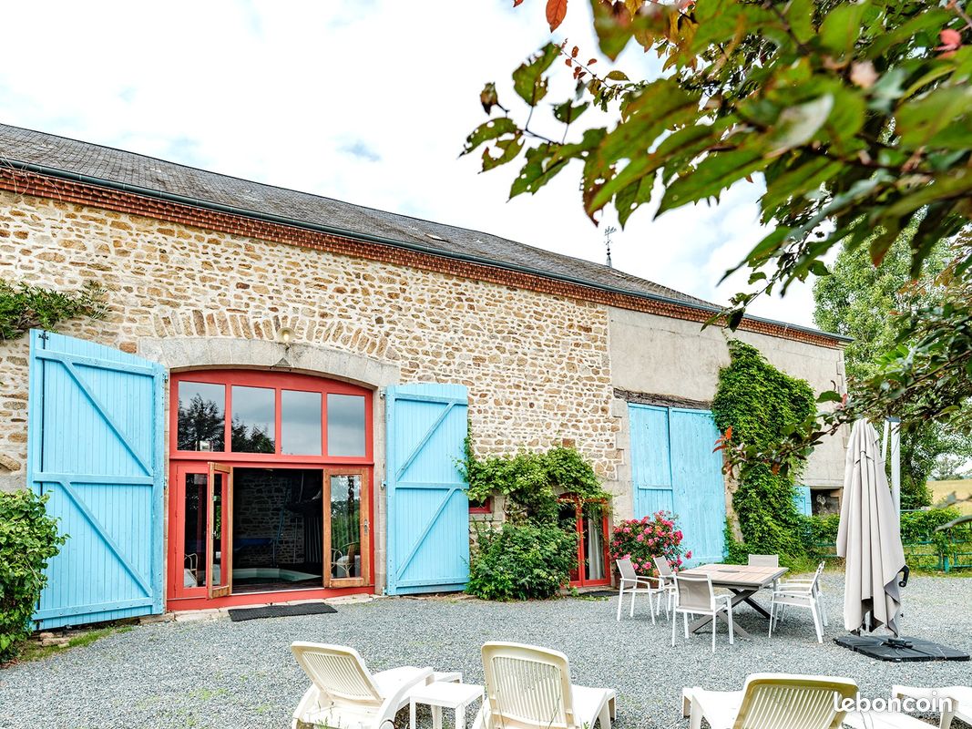 Gîte piscine intérieure privée couverte chauffée - Etang de pêche - Terrain clos - Animaux acceptés. En Creuse, entre Limousin et Berry. Ouvert vacances Toussaint (image 4)