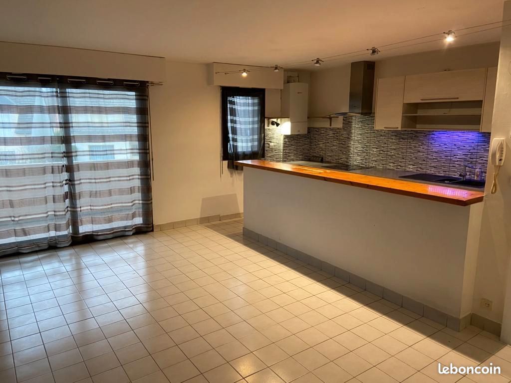 Appartement 2 pièces 47 m² · à Viry-Châtillon · 47 m² · 800 €/mois
