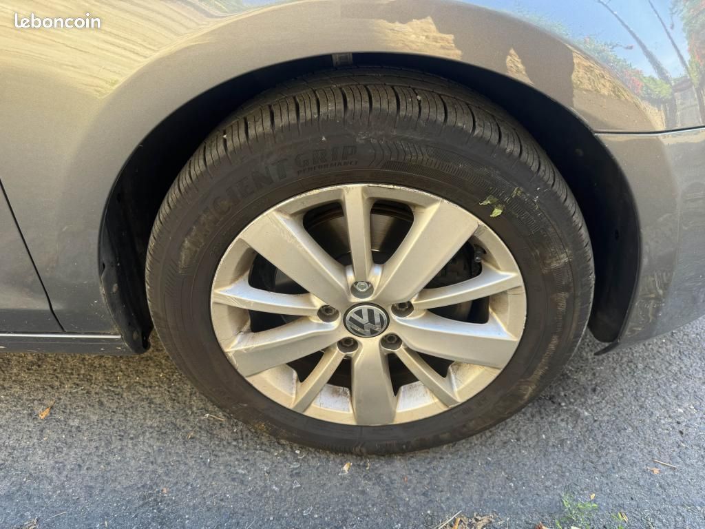 VOLKSWAGEN GOLF 1.4 16V TSI - 122 VI BERLINE Confortline (image 22)