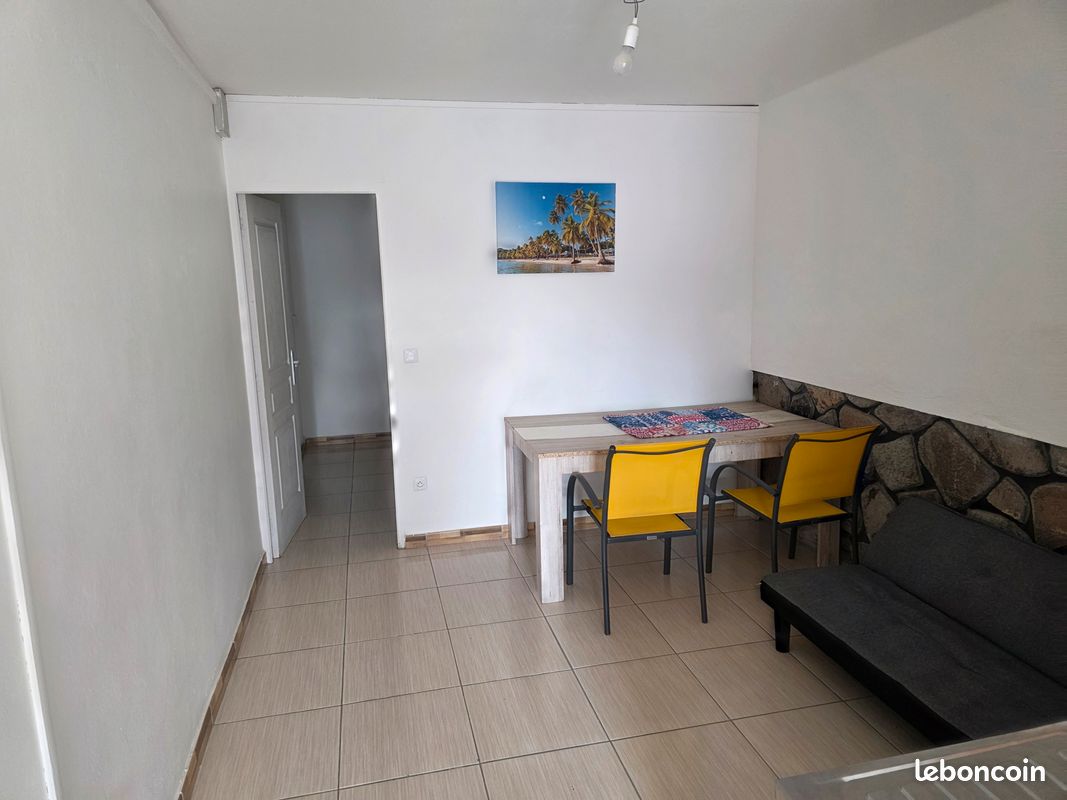 Appartement 2 pièces 37 m² · à Schoelcher · 37 m² · 900 €