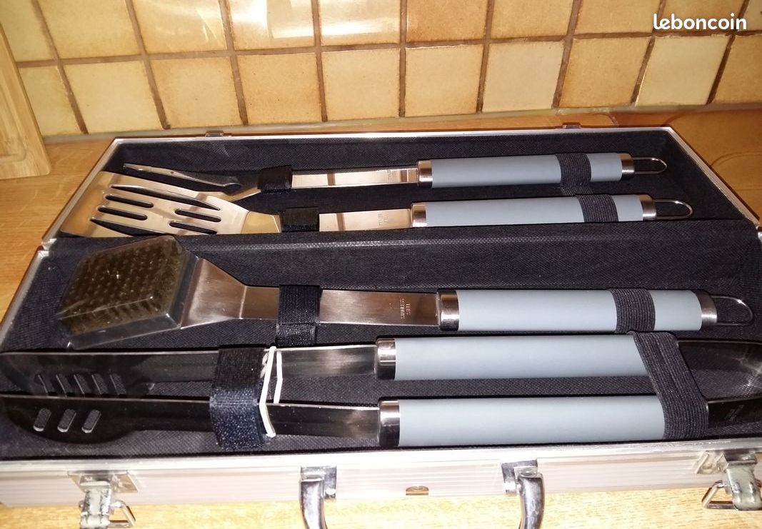 Mallette accessoires Barbecue (image 1)