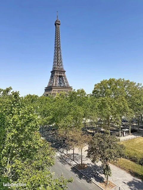 Appartement 5 pièces 141 m² · à Paris · 141 m² · 7 022 €/mois
