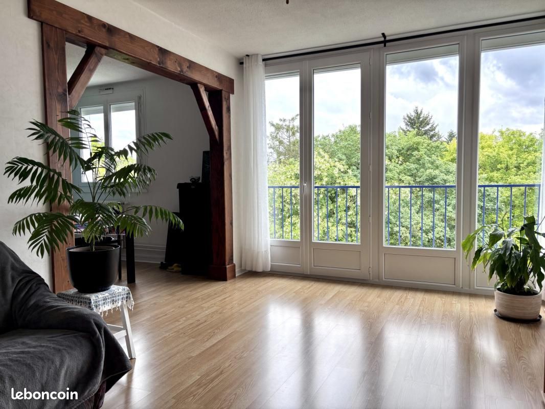 Appartement 3 pièces 75 m² · à Chevigny-Saint-Sauveur · 75 m² · 154 000 €