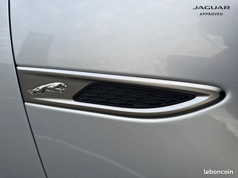 Jaguar E-Pace P200 FlexFuel MHEV R-Dynamic SE BVA AWD (image 24)