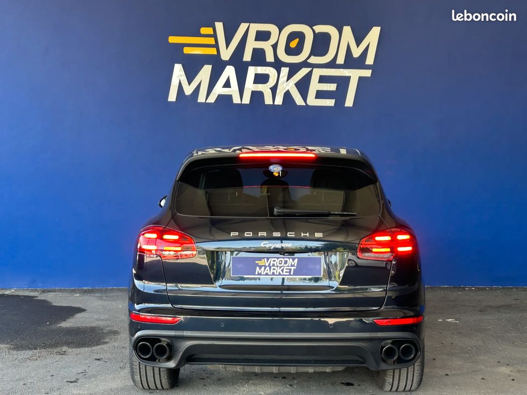 PORSCHE Cayenne 3.0 D 262ch Platinum Edition - 2016 - Toit ouvrant - Boîte auto (image 4)