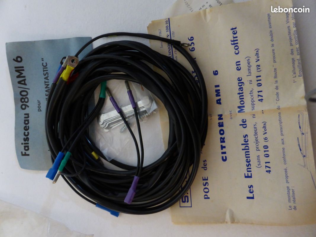 Phares Antibrouillard Complet Avec Faisceau Compatible Audi A3 8P - Kit Installation
