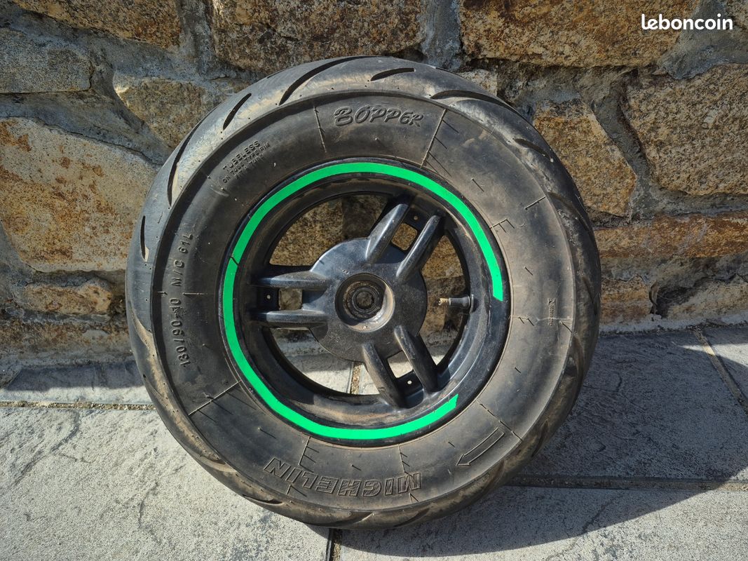Roue arrière 10 pouce Peugeot ludix (image 1)