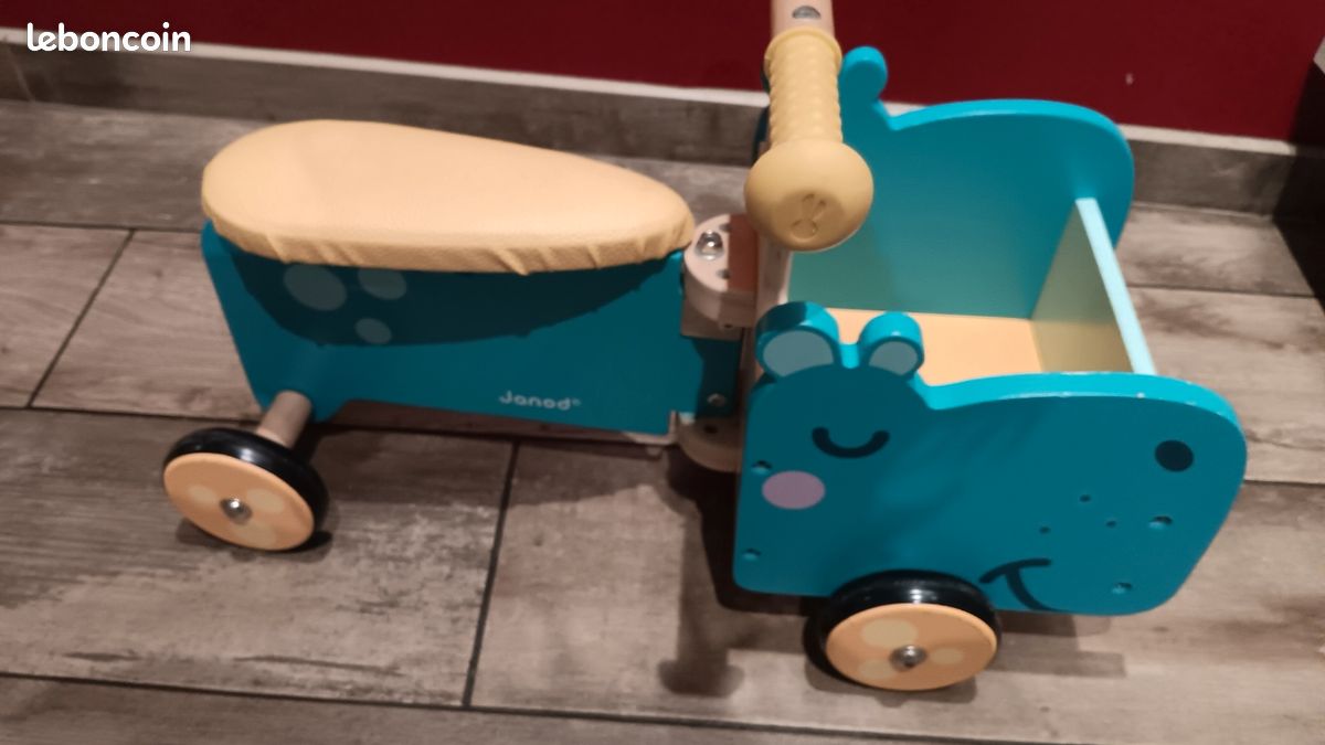 Porteur, trotteur, hypo bleu Janod (image 2)