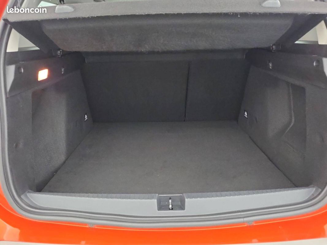DACIA Duster ECO-G 100 4x2 Prestige (image 18)